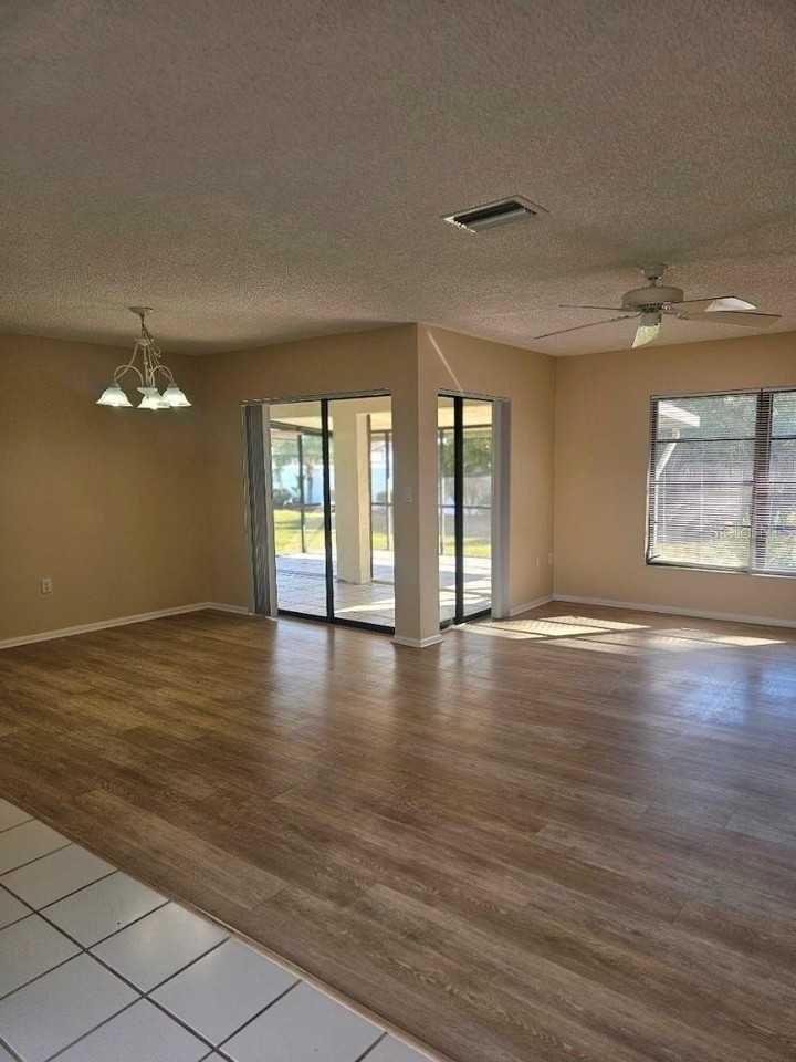 521 Meridan Ave - Photo 3 of 37