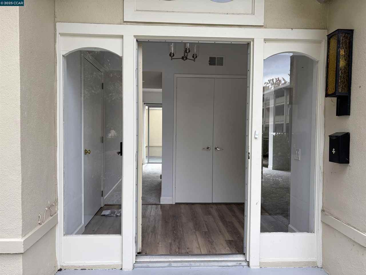 2017 Pine Knoll Dr Unit 4 #4 - Photo 3 of 21