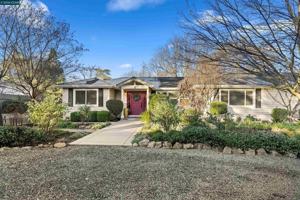 featured image of 10 Jolie Ln