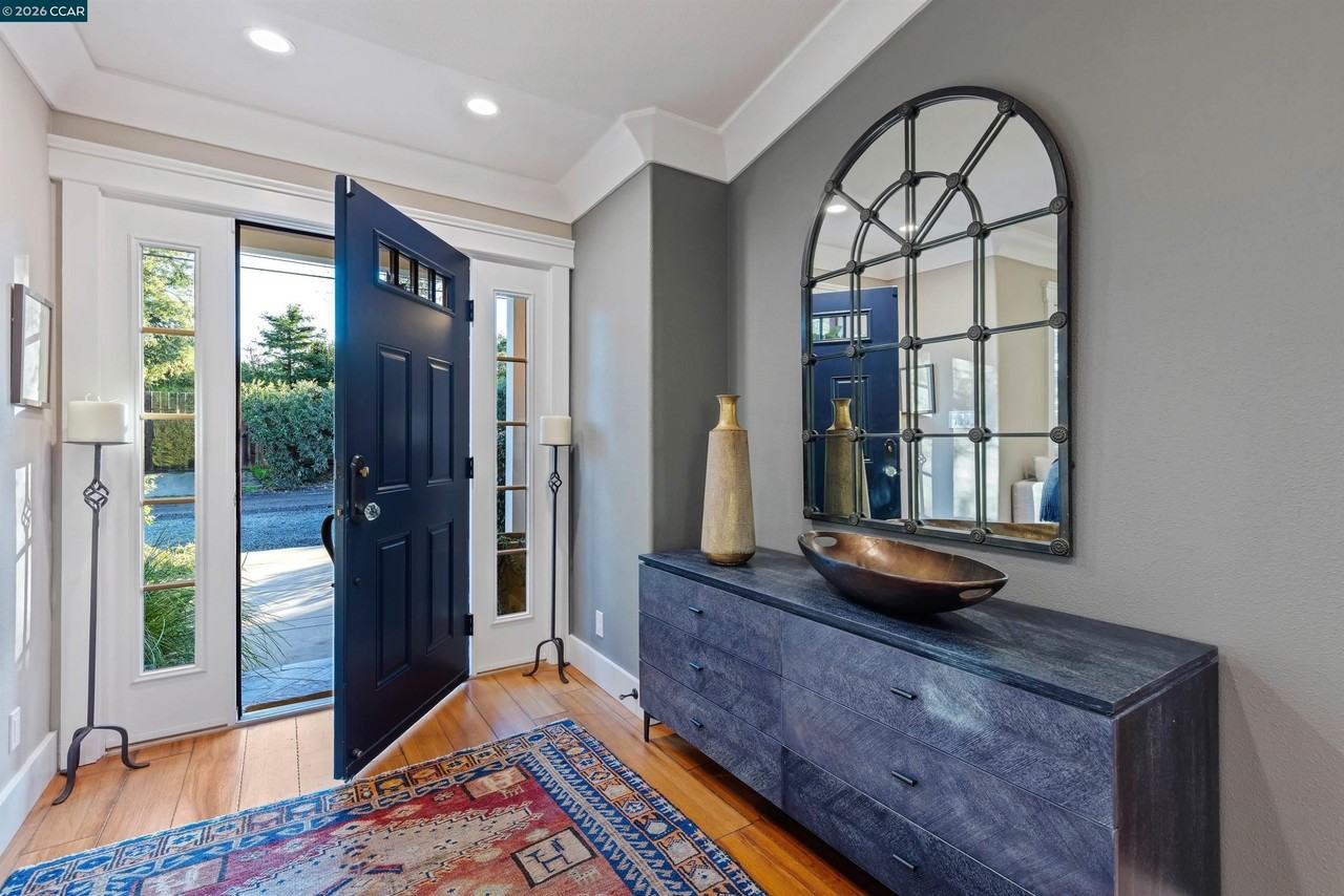 10 Jolie Ln - Photo 4 of 32