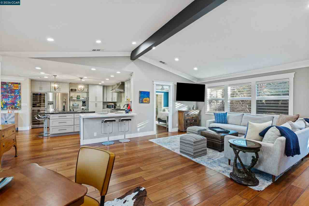 10 Jolie Ln - Photo 6 of 32