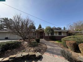 featured image of 2994 Roundhill Rd