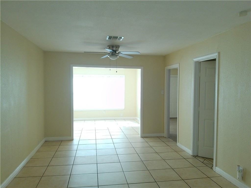 2933 Brawner Pkwy - Photo 2 of 13