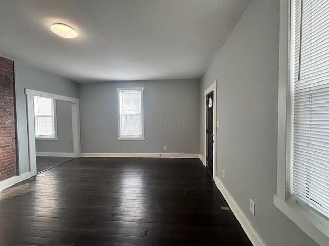 476 Southwood Ave - Photo 2 of 15