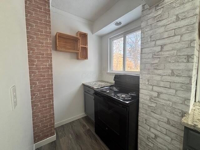 476 Southwood Ave - Photo 7 of 15