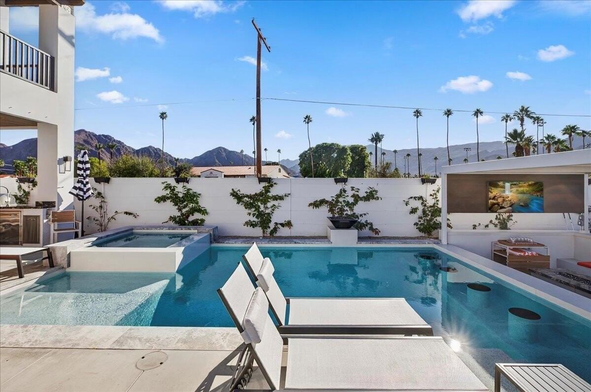 51120 Avenida Navarro - Photo 2 of 50