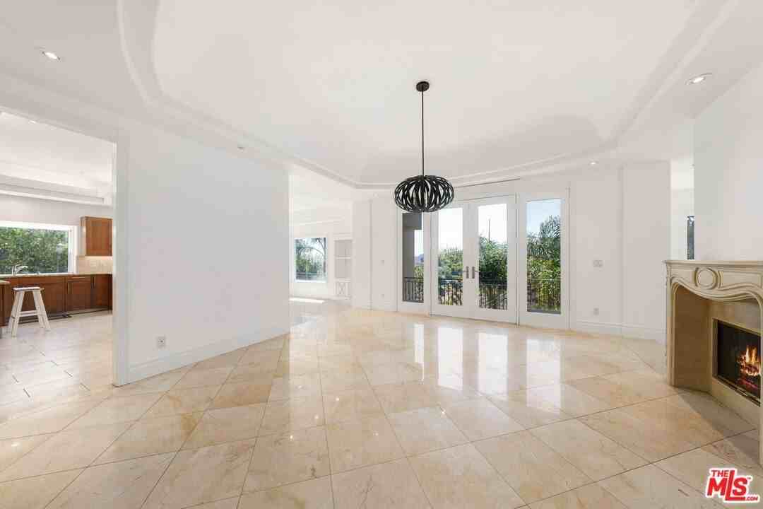 1425 N Tigertail Rd - Photo 5 of 28