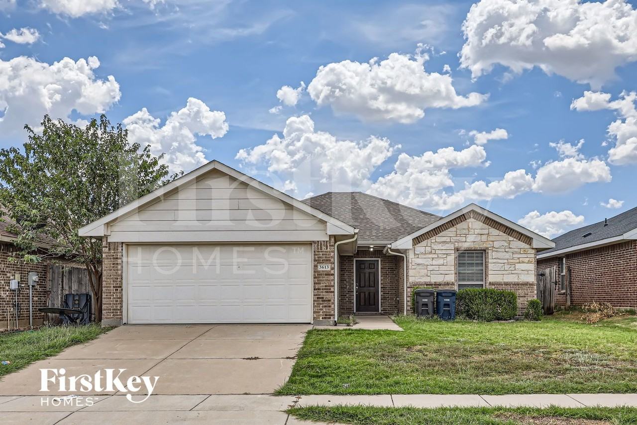 3613 Cayman Dr - Photo 2 of 28