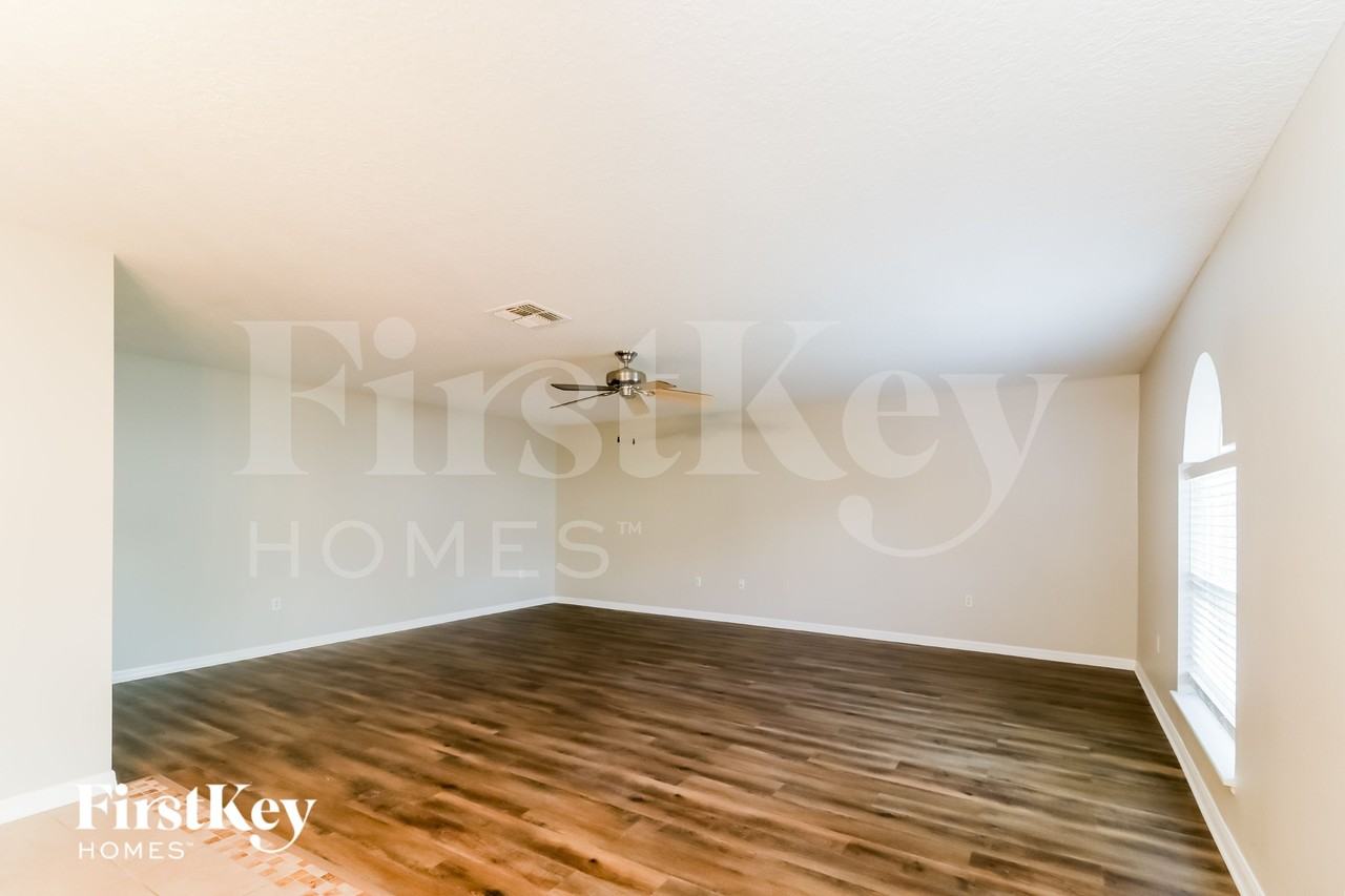 2130 Aitkin Loop - Photo 4 of 15