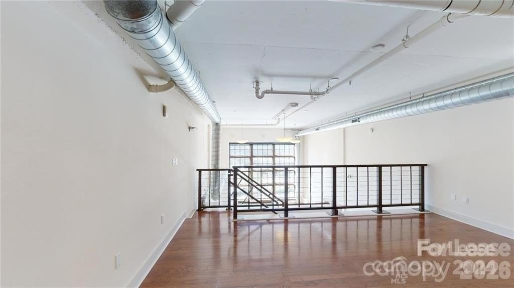 715 N Graham St #305 - Photo 6 of 14