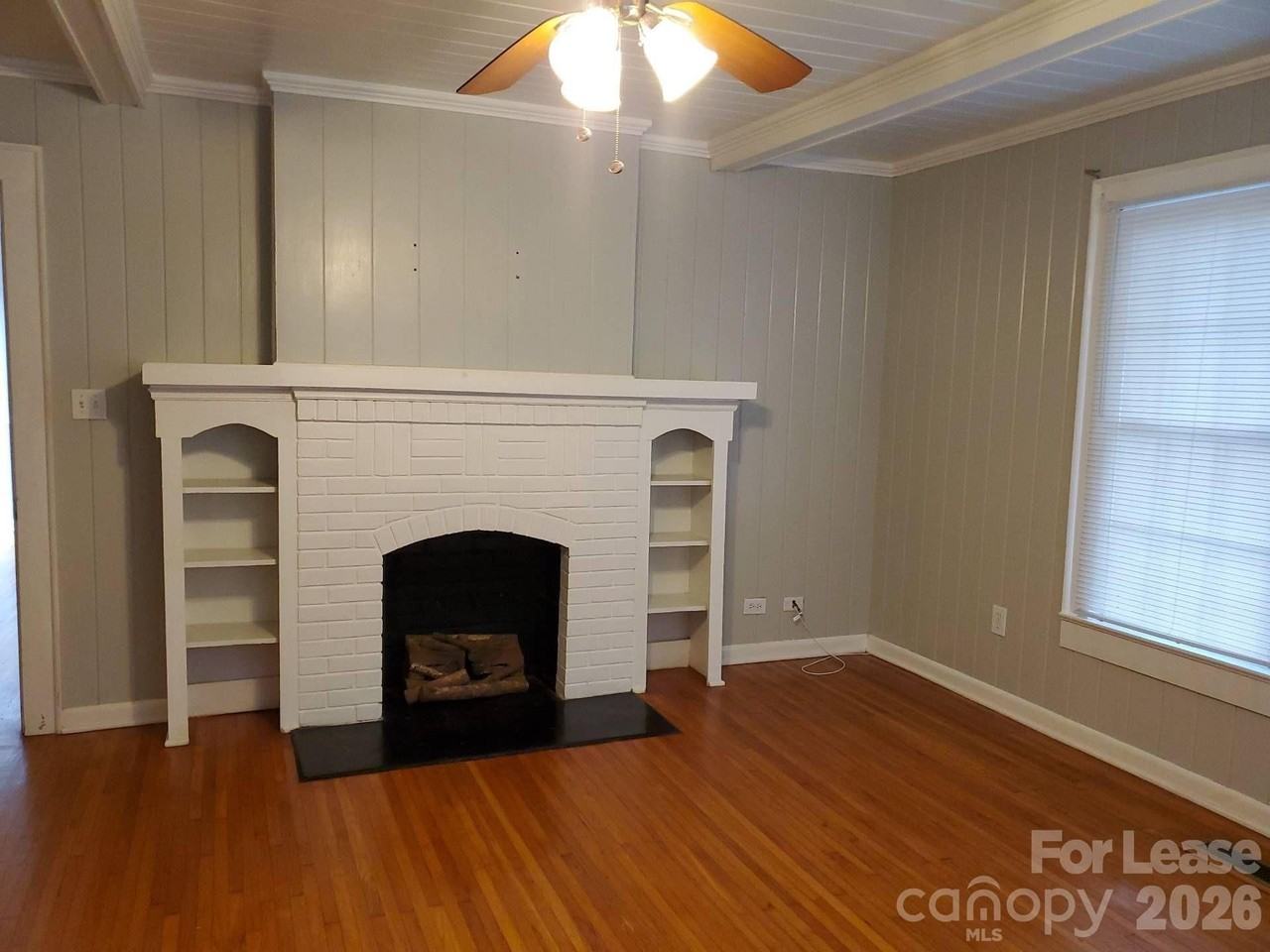 1506 Wayside Dr Unit 3 #3 - Photo 5 of 19