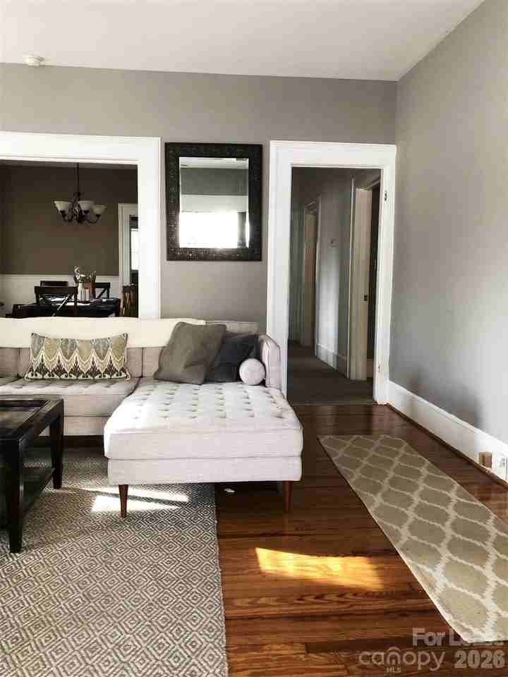 3235 Archdale Dr - Photo 7 of 14