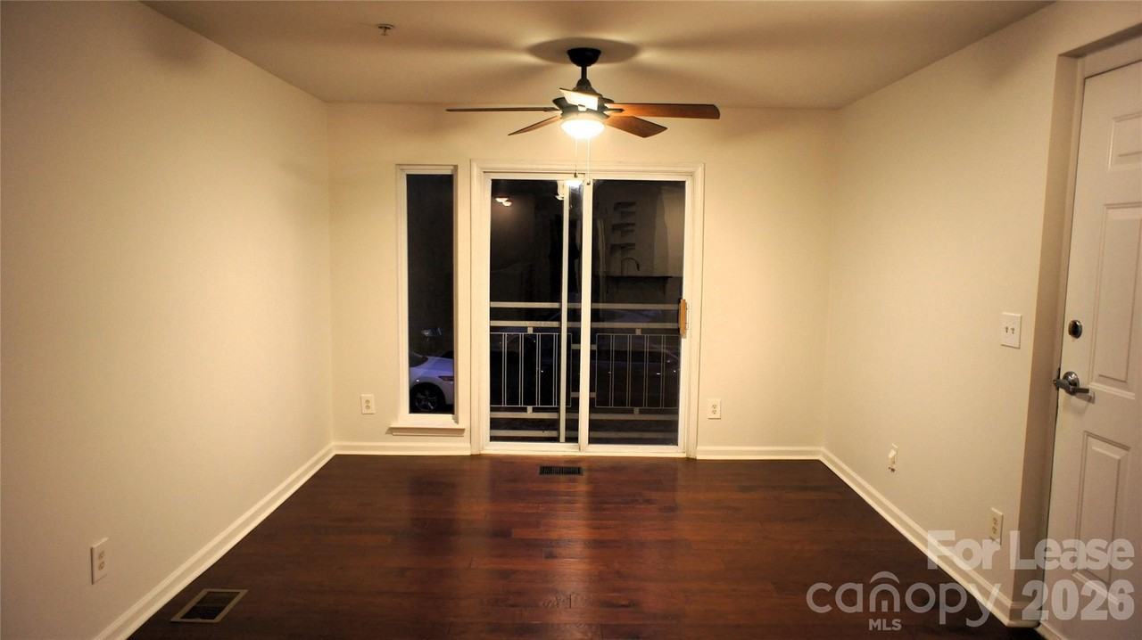 3537 Warp St - Photo 4 of 25