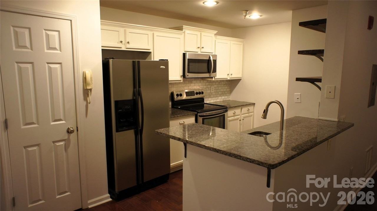 3537 Warp St - Photo 6 of 25