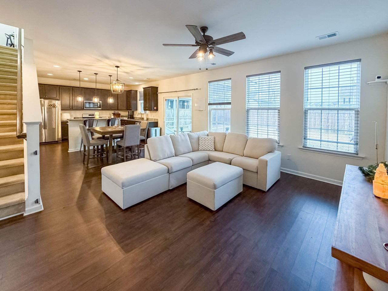 116 Sugeree Dr - Photo 6 of 46