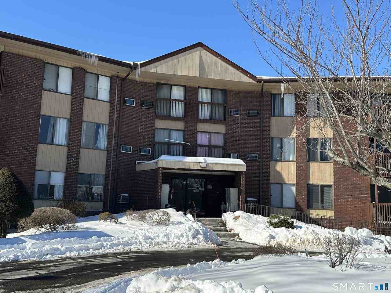 1312 Cromwell Hills Dr Unit 1312 #1312 - Photo 2 of 22