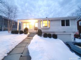 featured image of 42 County St