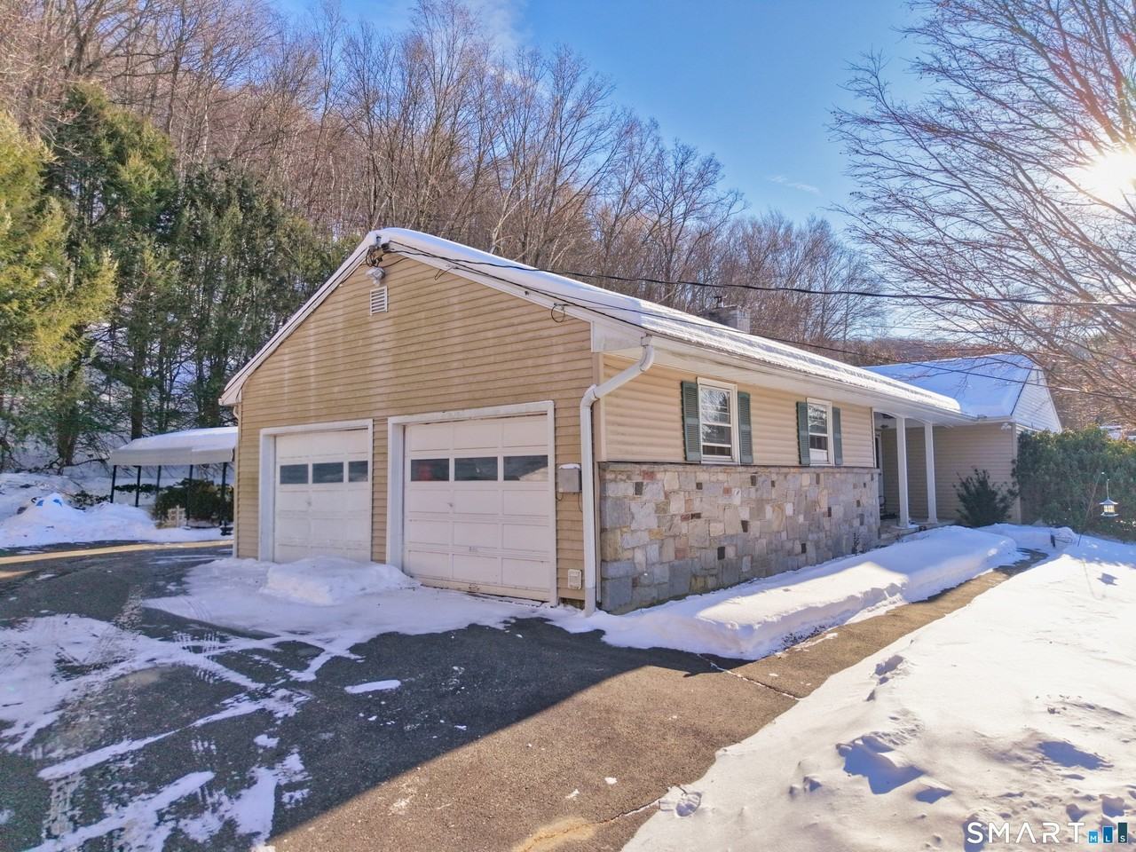 41 Trout Brook Dr - Photo 5 of 39