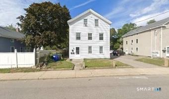 featured image of 81 Mechanic St Apt 2 #2