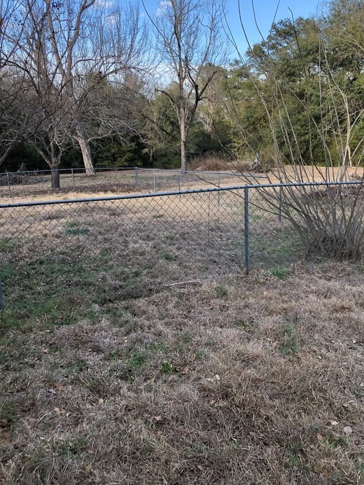 181 Broad St - Photo 3 of 4