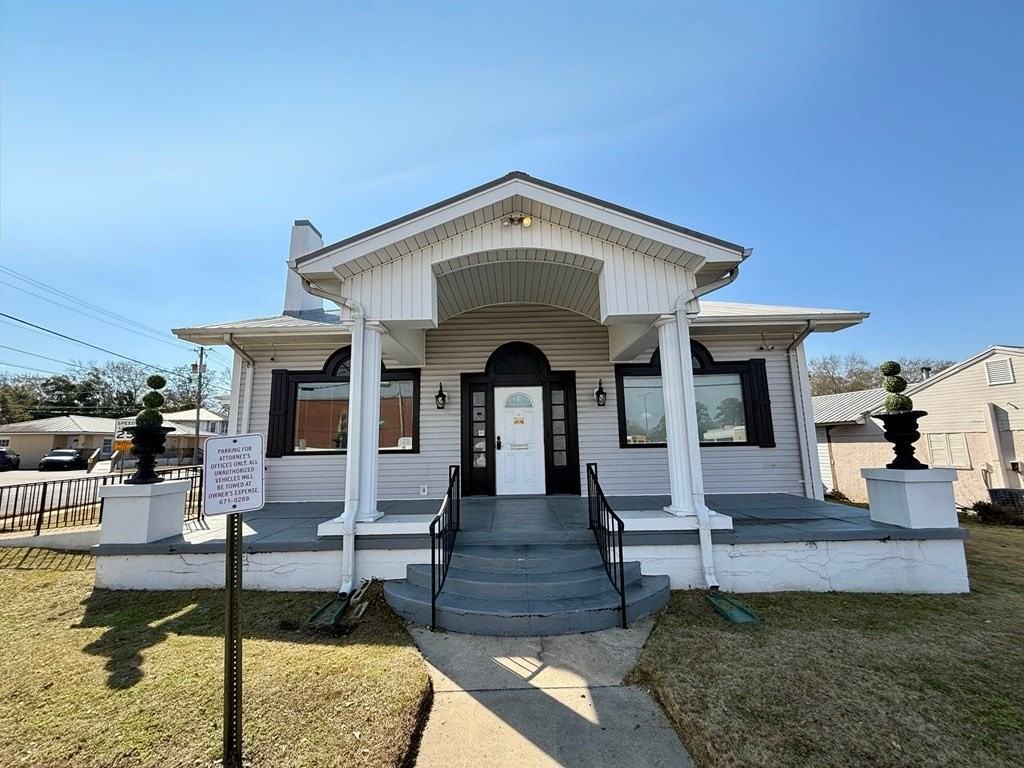 707 E Main St - Photo 2 of 20