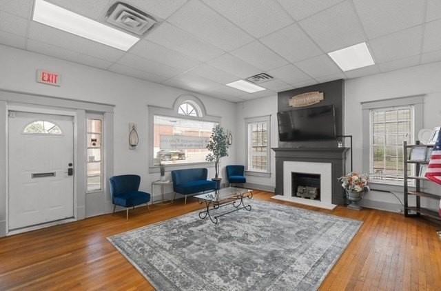 707 E Main St - Photo 6 of 20