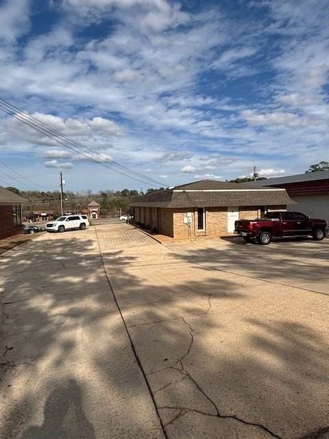 2605 Montgomery Hwy - Photo 2 of 8