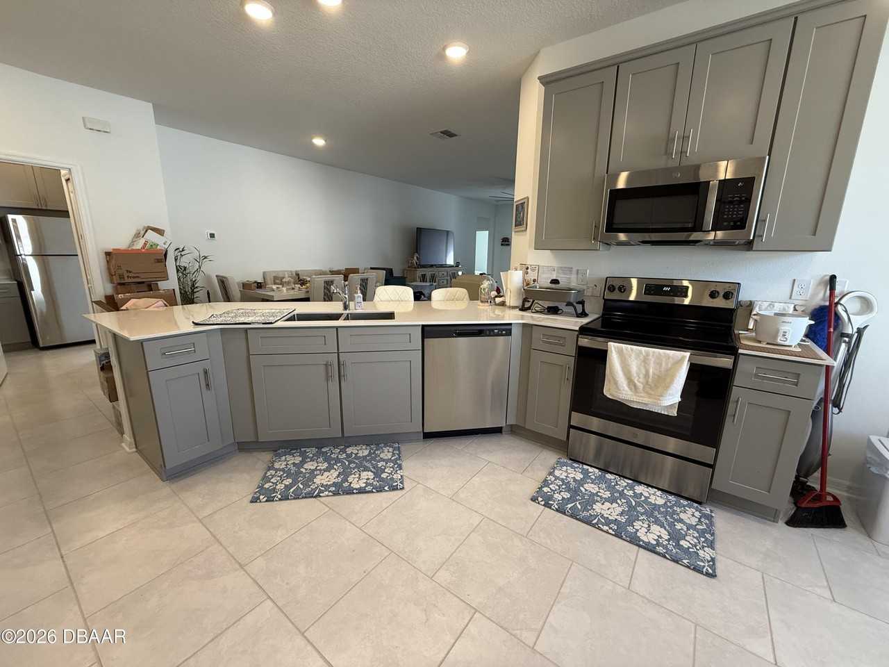 412 Three Oaks Dr - Photo 7 of 22