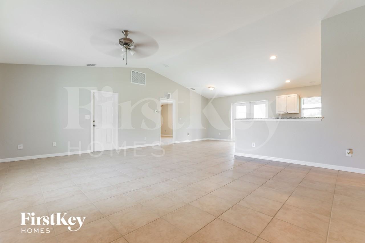 12061 Helicon Ave - Photo 2 of 16