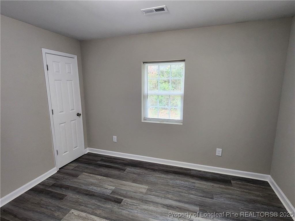 4916 Schmidt St - Photo 5 of 13