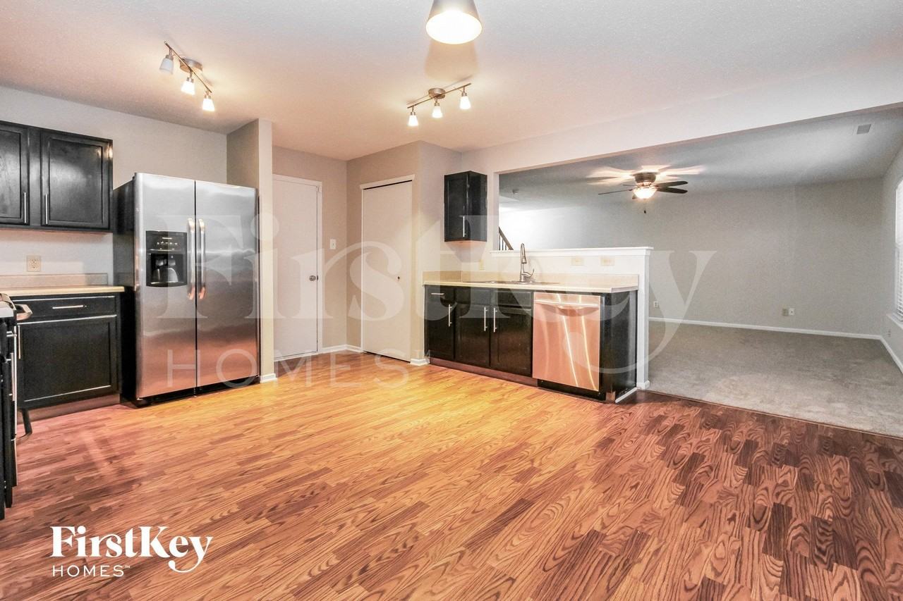 2848 Ludwig Dr - Photo 5 of 15