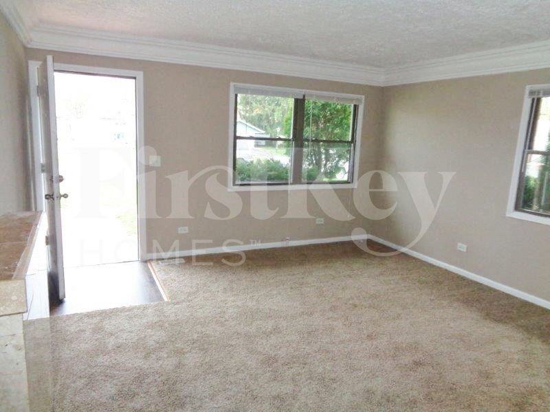 2337 121st St - Photo 5 of 22