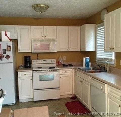 102 Brett Ct - Photo 4 of 6