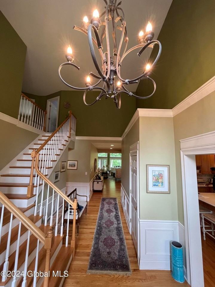 43 Waterview Dr - Photo 3 of 22