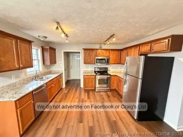 3515 Manorbridge Ct - Photo 6 of 16