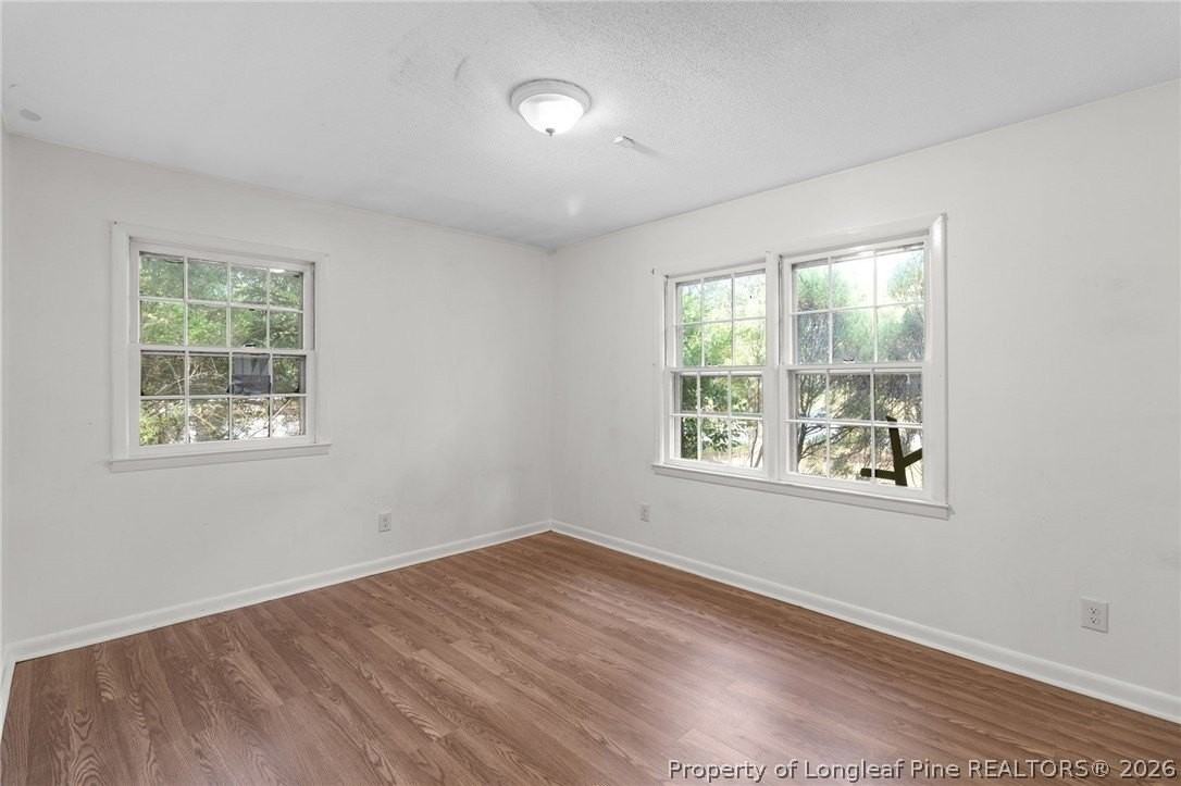 161 Summer Hill Rd - Photo 6 of 30