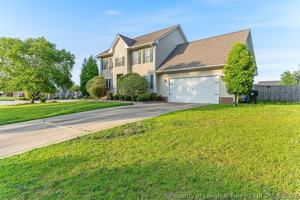 featured image of 1901 Ellie Ave