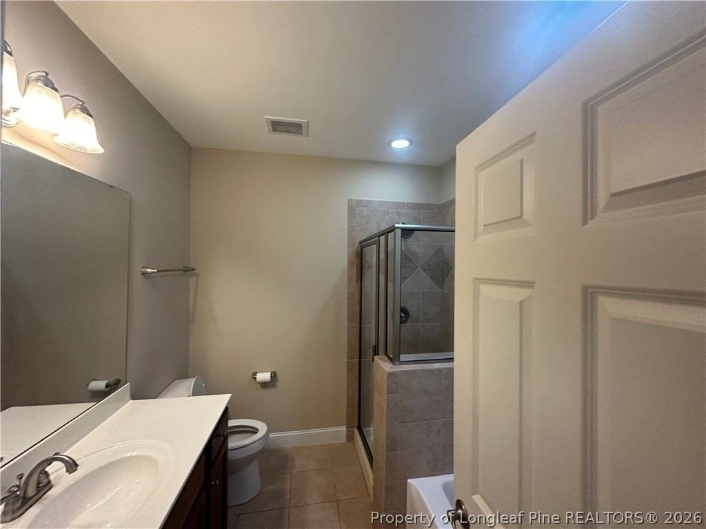 330 Gallery Dr #201 - Photo 3 of 18
