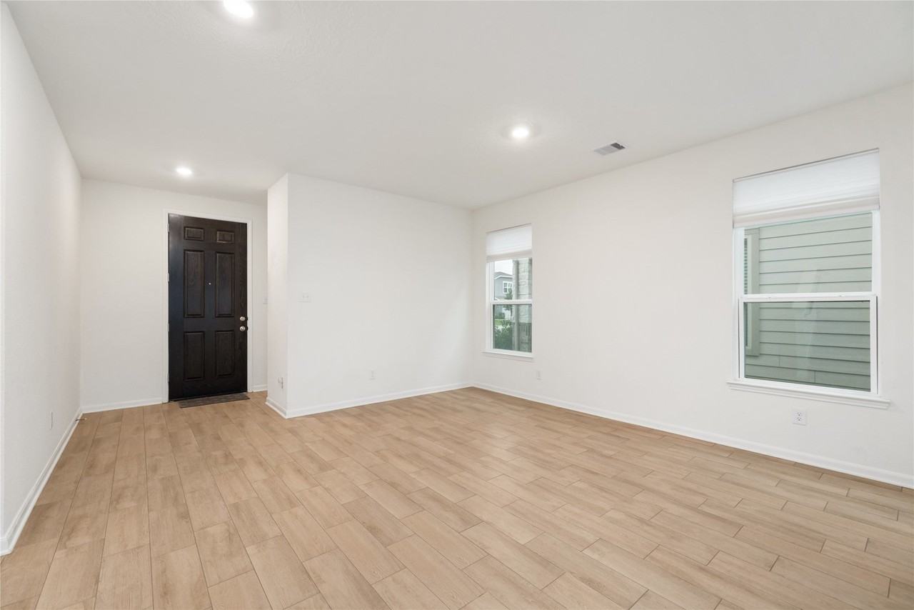 14627 Monterey Cypress Dr - Photo 6 of 27