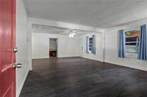 featured image of 317 Argus Cir Nw