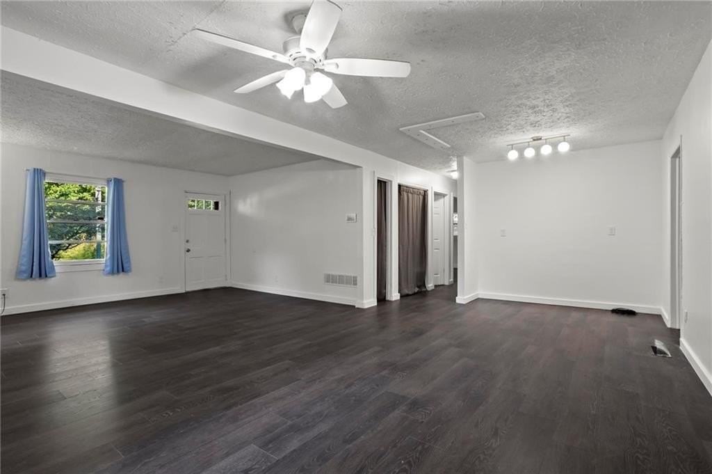 317 Argus Cir Nw - Photo 6 of 19