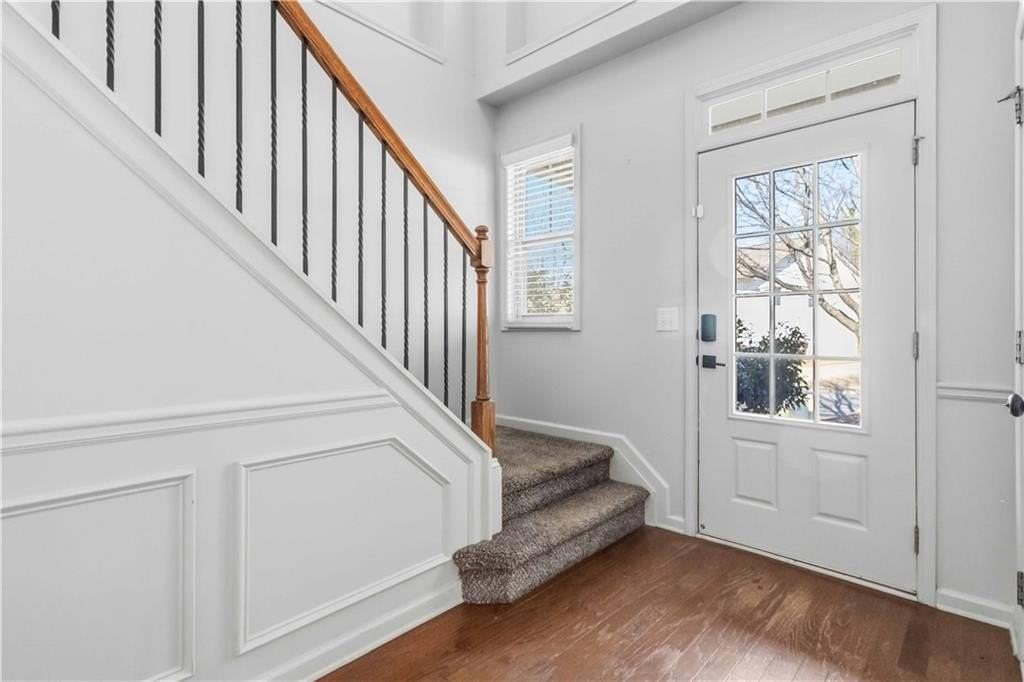 5675 Falls Landing Dr - Photo 3 of 28