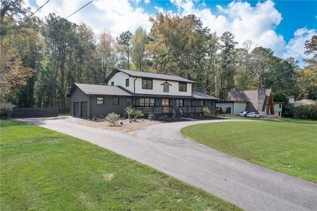 3202 Kingsdale Dr Sw - Photo 4 of 47