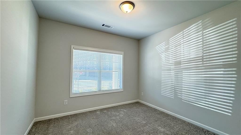 4587 Silver Oak Dr Sw - Photo 5 of 48