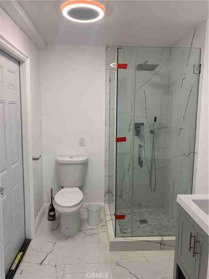 4756 Foxborough Ct - Photo 2 of 6