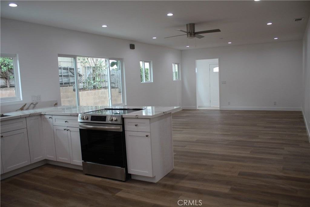 620 Brittania St - Photo 7 of 20