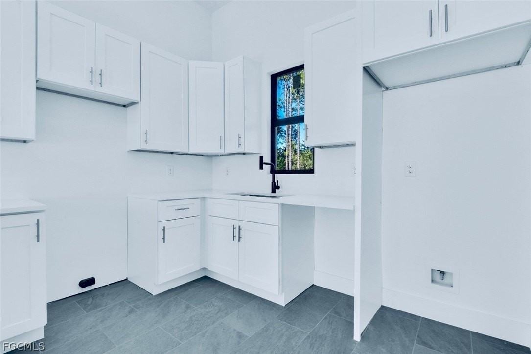 1603 E 14th St - Photo 3 of 16