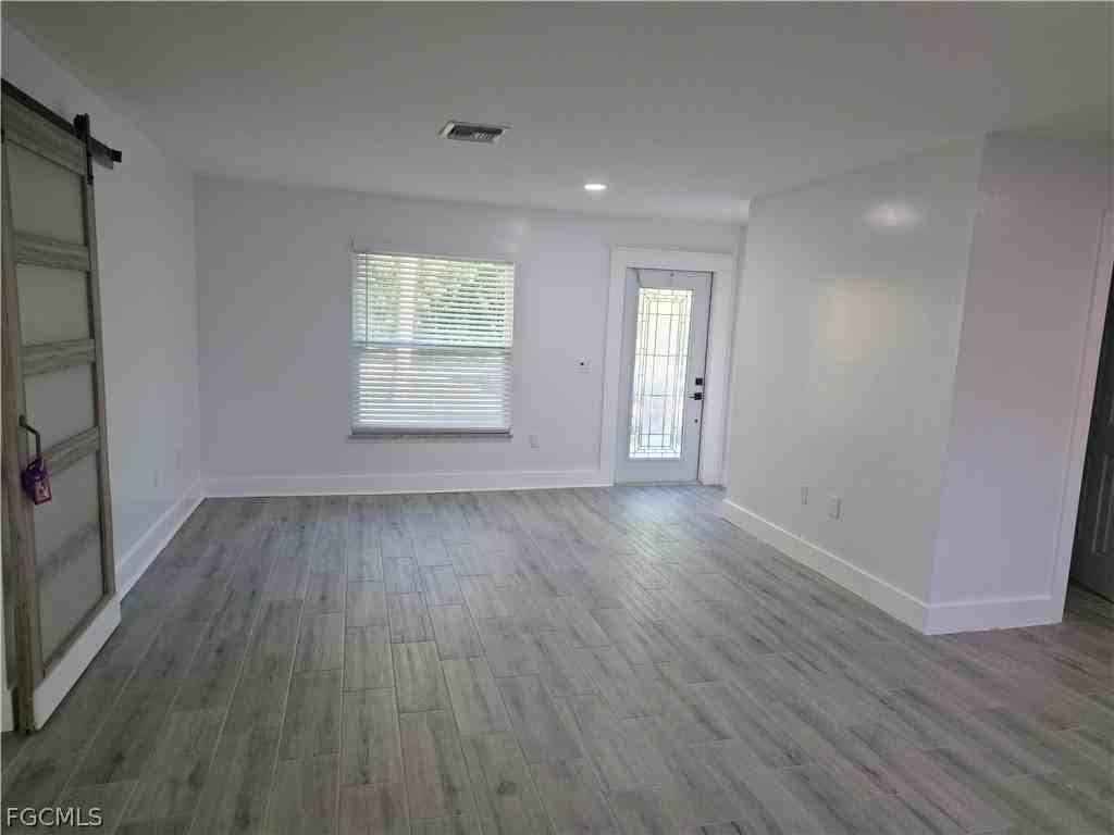 4474 E Riverside Dr - Photo 7 of 27