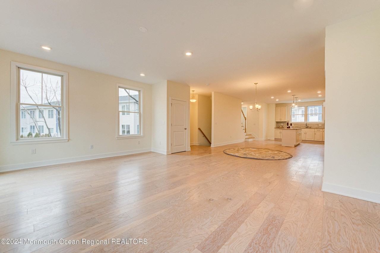 8 Raritan Cv - Photo 3 of 38