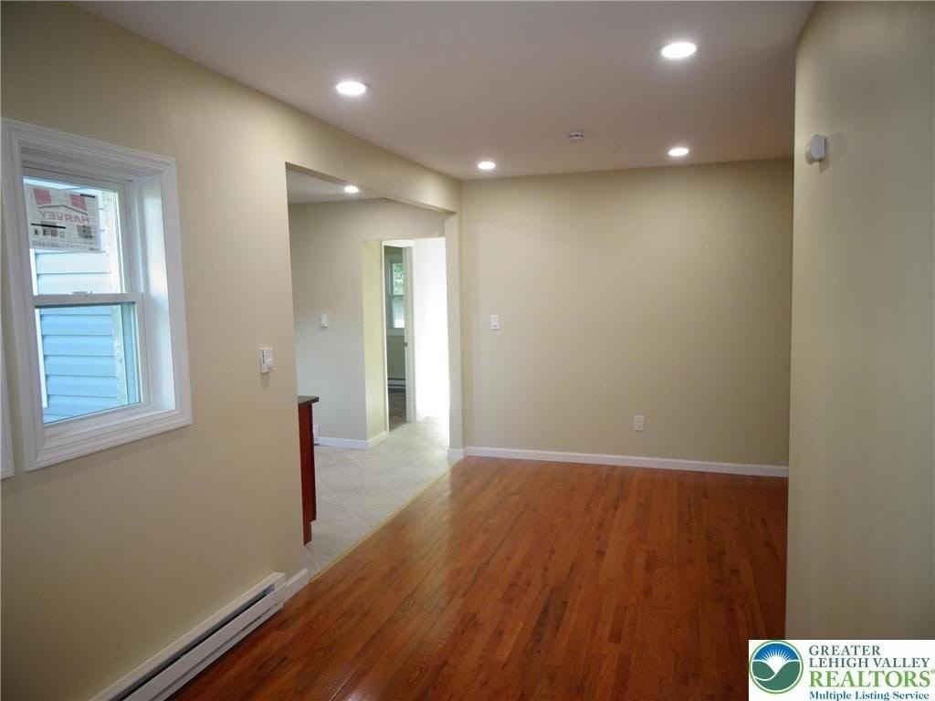 207 Sleepy Hollow Rd - Photo 6 of 20